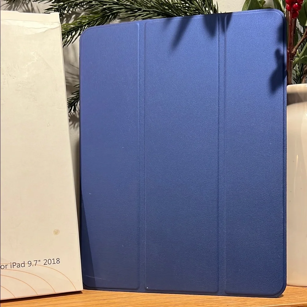 Blue Tablet Case for iPad 9.7 - 2018